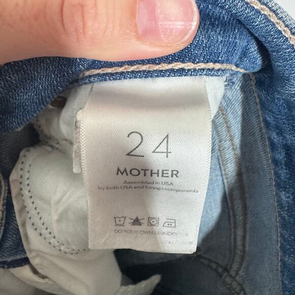 Mother Pixie Dazzler Jean in BEginner's Luck Women 24 Blue Button Fly Cropped - Picture 6 of 8